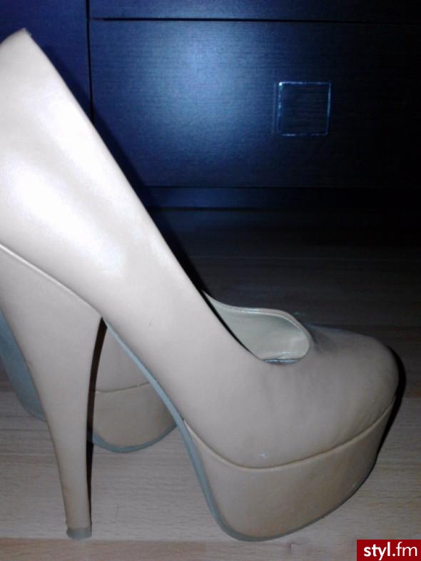 Szpilki Buty Moda