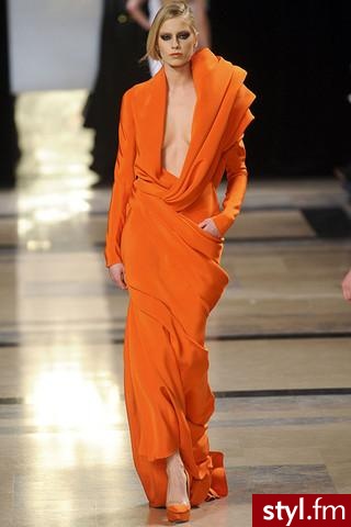 Sukienki Moda