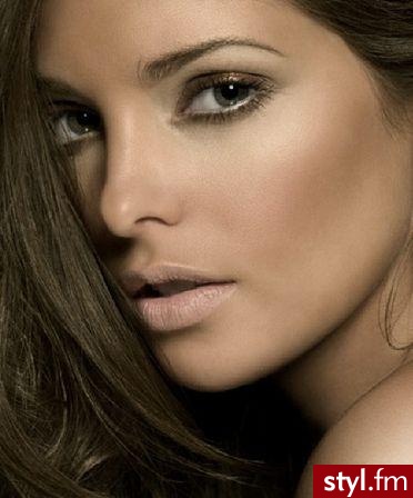 Ashley Greene - Makijaże