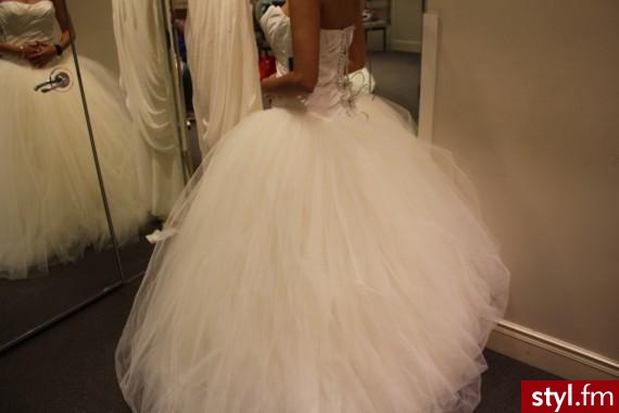 Sukienki Moda