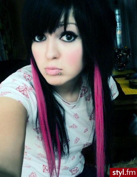 EMO Alternatywne Średnie Fryzury