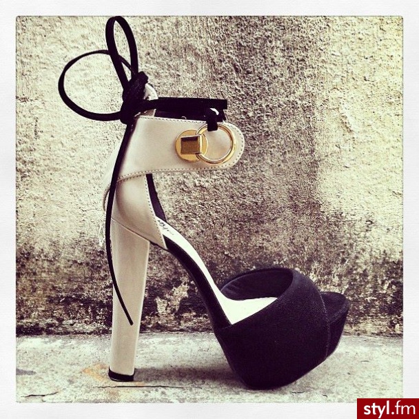 Sandały Buty Moda