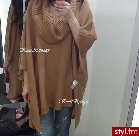 Poncza Okrycia Moda
