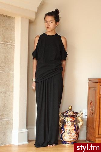 Jeżeli zdjęcie znajduje się już w galerii poproszę o link - Moda uliczna Inne Moda