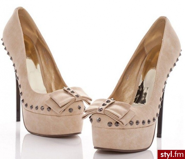 Szpilki Buty Moda