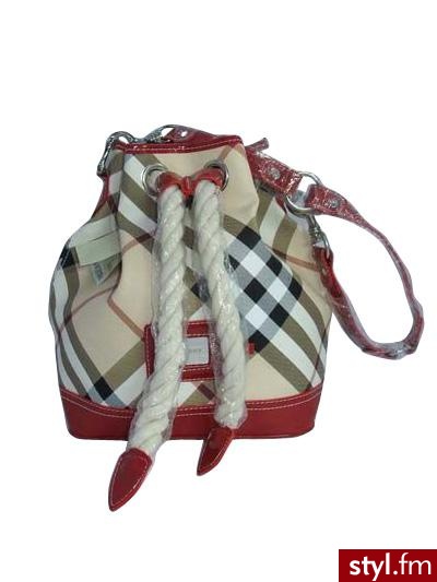 gdyby ktos byl chetny na zakup pisac na priva - Pozostałe Ciuchy Moda