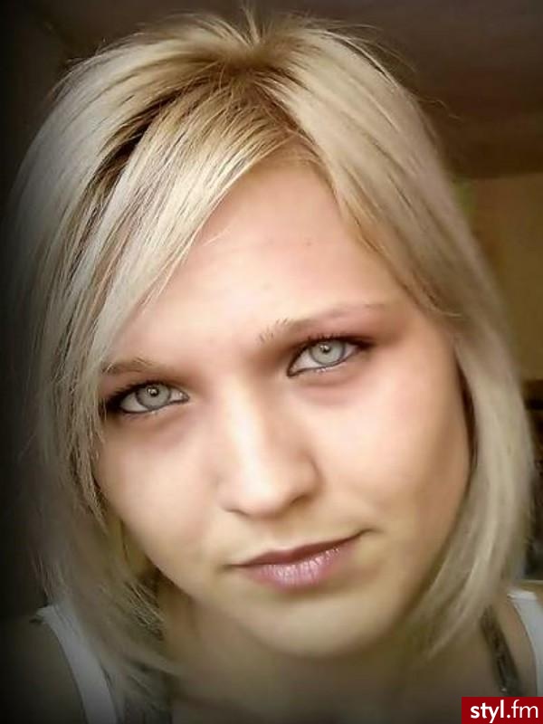 Średnie Fryzury