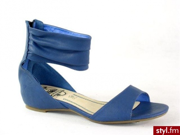 Pozostałe Buty Moda