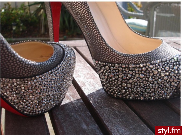 Szpilki Buty Moda