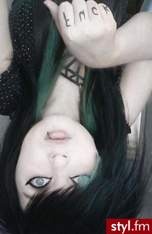 EMO Alternatywne Średnie Fryzury
