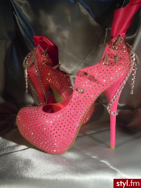 Szpilki Buty Moda