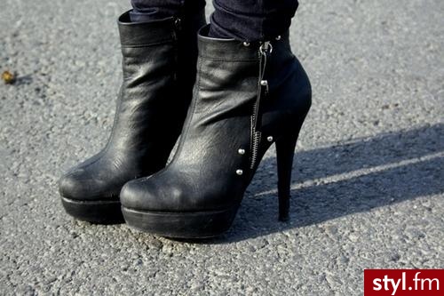 Pozostałe Buty Moda