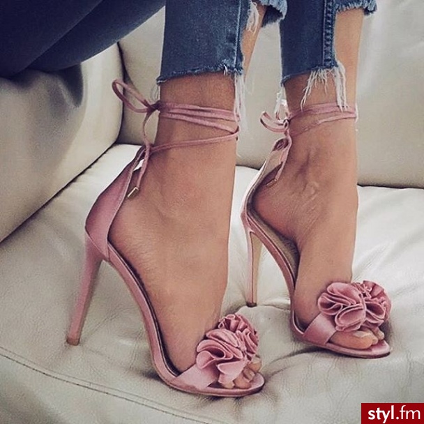 Szpilki Buty Moda