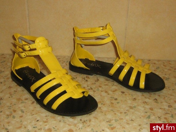 Pozostałe Buty Moda