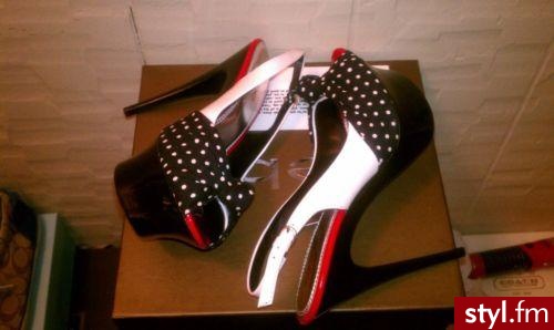 Szpilki Buty Moda