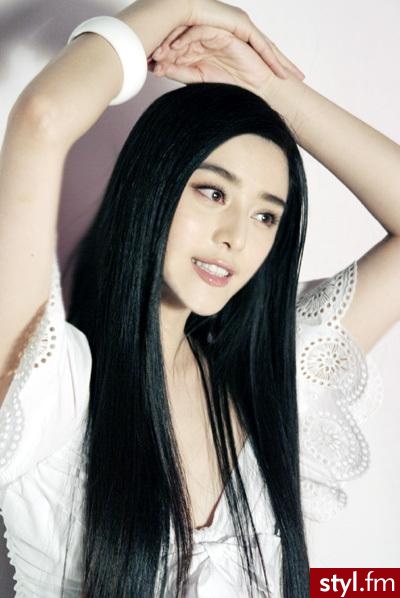 długie, proste, czarne - Długie Fryzury