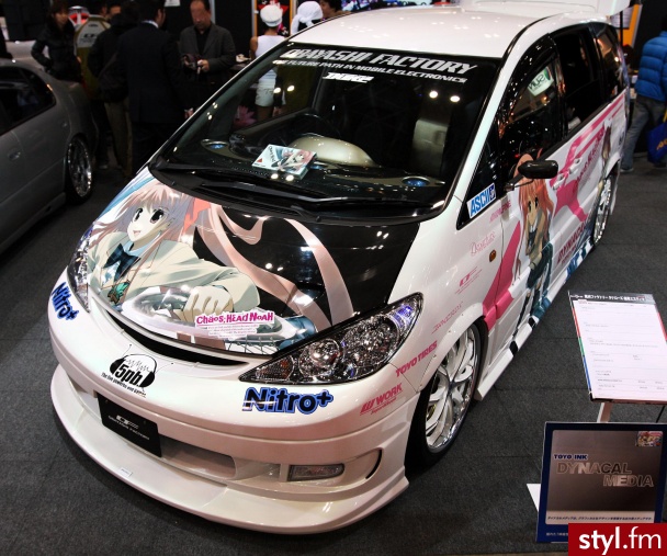 Zdjęcia zostały zrobione na imprezach zwanych "Itasha". - Misz-masz