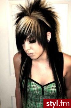 EMO Alternatywne Średnie Fryzury