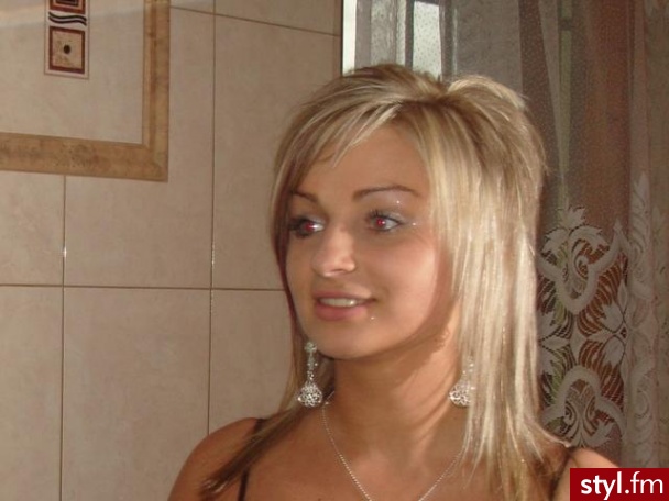 Średnie Fryzury