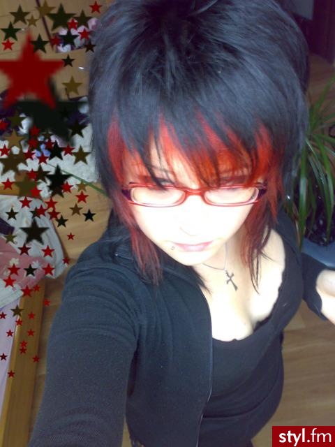 EMO Alternatywne Średnie Fryzury