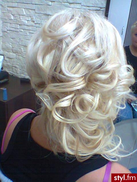 Blond Upięcie Kręcone z grzywką Ślubne Długie Fryzury