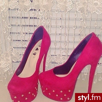 Szpilki Buty Moda
