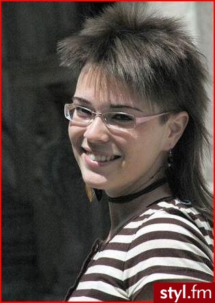 Średnie Fryzury