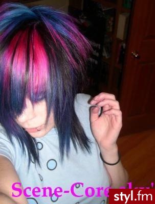 EMO Alternatywne Średnie Fryzury