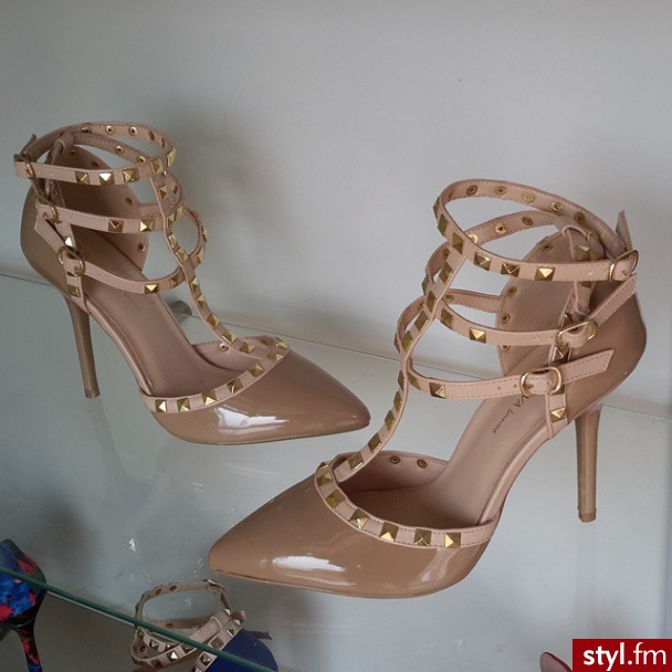 Szpilki Buty Moda