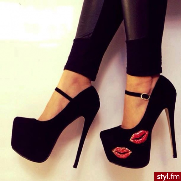 Szpilki Buty Moda