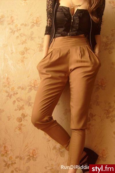 Gorsety Bielizna Moda