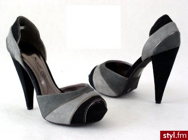 Pozostałe Buty Moda