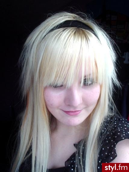 EMO Alternatywne Średnie Fryzury