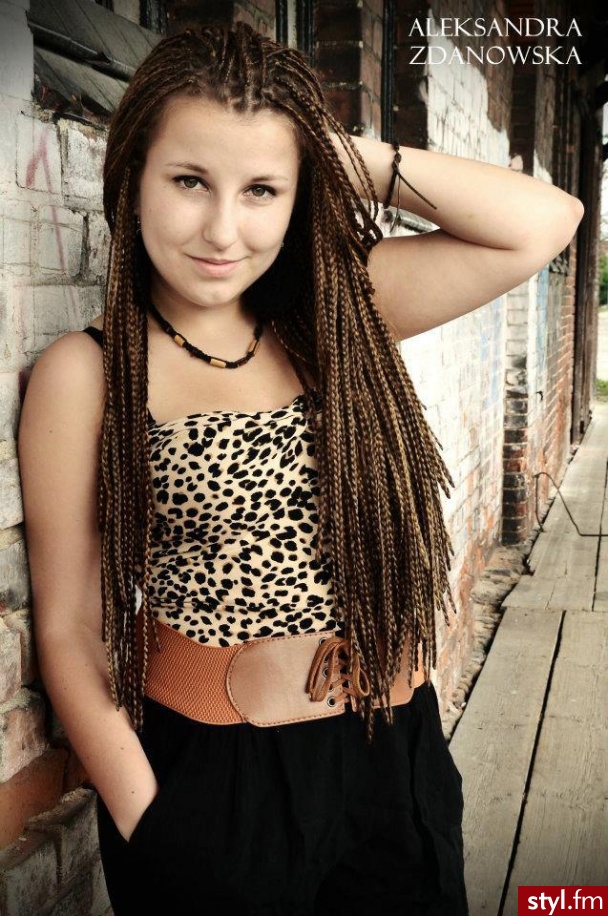 Warkoczyki Bydgoszcz | Papaya Hair - Alternatywne Długie Fryzury