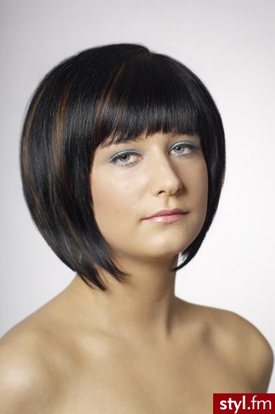 Średnie Fryzury