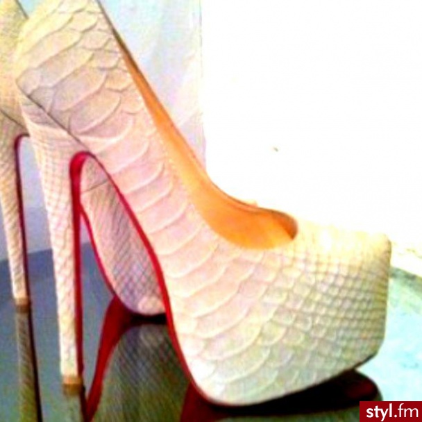 Szpilki Buty Moda