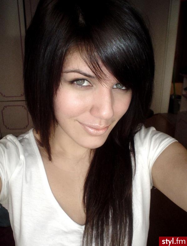 Średnie Fryzury
