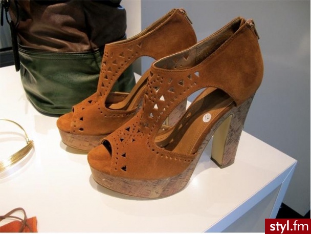 Pozostałe Buty Moda