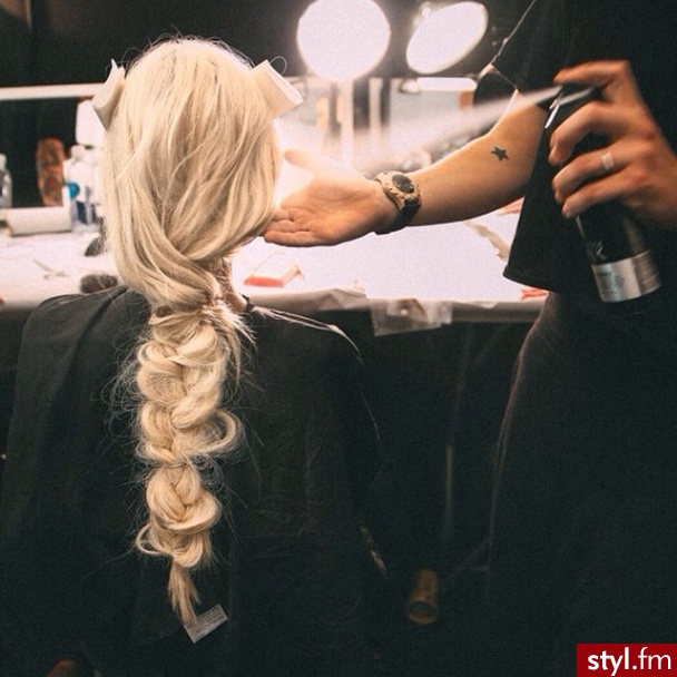 Blond Warkocze Proste Na co dzień Długie Fryzury