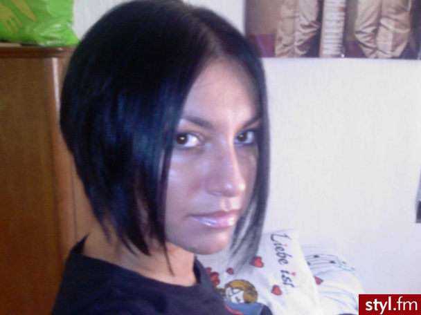Średnie Fryzury