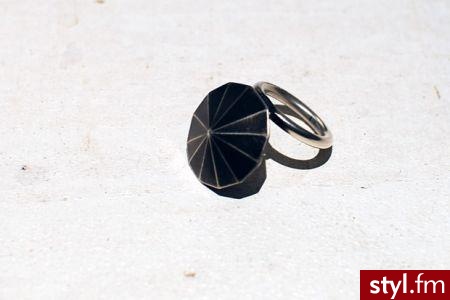 Jeżeli zdjęcie znajduje się już w galerii poproszę o link - Pozostałe Dodatki Moda