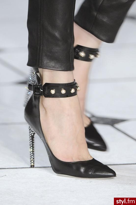 Szpilki Buty Moda