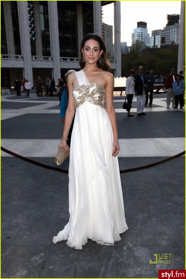 Emmy Rossum. - Pozostałe Ciuchy Moda