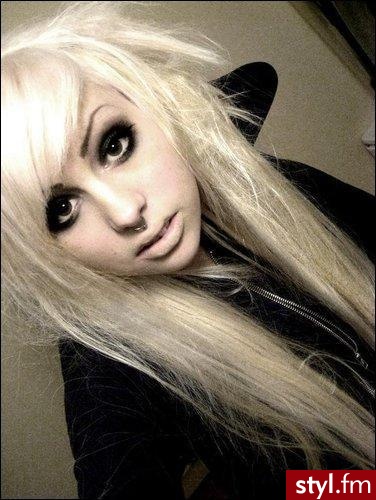 EMO Alternatywne Średnie Fryzury