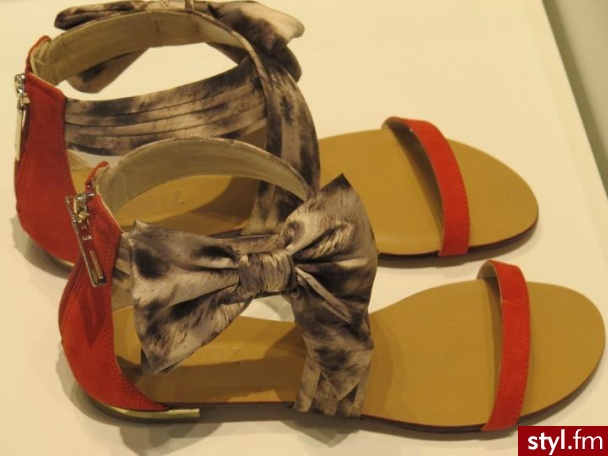 Pozostałe Buty Moda