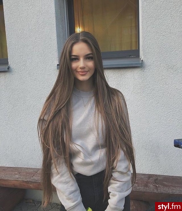 Długie Fryzury