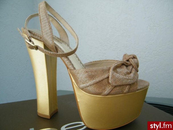 Pozostałe Buty Moda