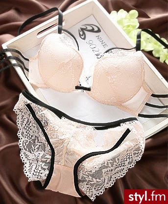 Komplety Bielizna Moda