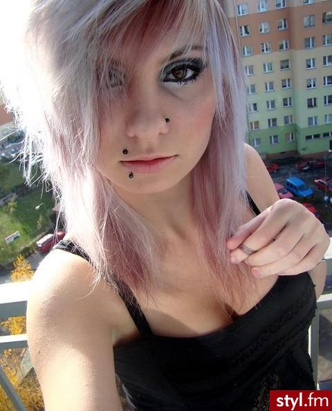 EMO Alternatywne Średnie Fryzury