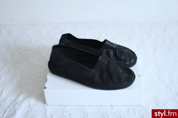 Pozostałe Buty Moda